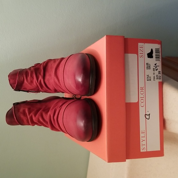 Miz Mooz Sallie Leather Boots. BNWT. Never worn. Perfect condition. - Picture 3 of 12